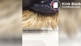 Loud poop on restaurant spycam