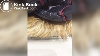 Loud poop on restaurant spycam