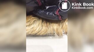 Loud poop on restaurant spycam