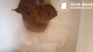 Big Booty Ebony BBW Shitting