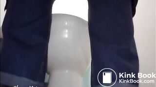 Classy_Katy grocery store poop