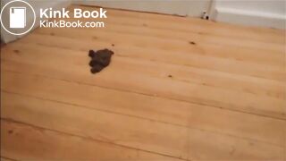 Teen Blondie Shitting For Boyfriend