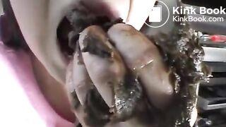 Japanese girl eating own shit