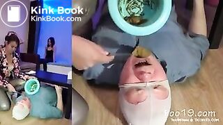 scat slave - video 27