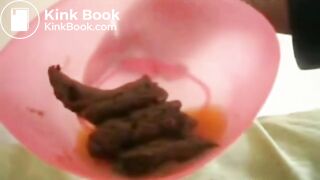 ebony shitting - video 3