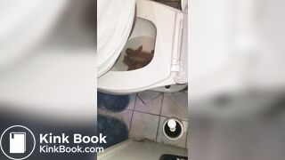 Ebony poop - video 19