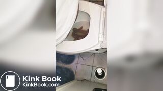 Ebony poop - video 19