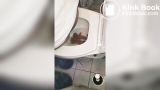Ebony poop - video 19
