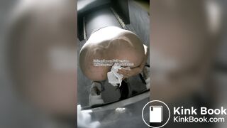 The girl used her hands to remove feces from her anus.