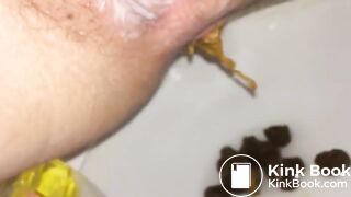 Toilet Shit from Hot Blonde