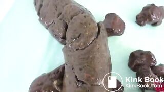 Cute Japanese girl shitting (HOT AS HELL)