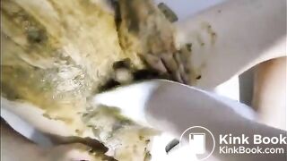 Male toilet and shitty heeljob