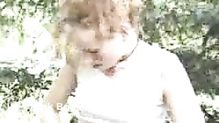 Sexy pooping - video 102