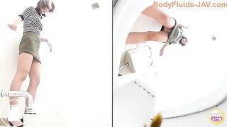 Japanese pooping - video 53