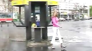 Sandra poops her white pants in the city