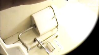 Japanese Girls Toilet Voyeurs (KTMC-011 1/3)