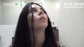 Toilet poop - video 43