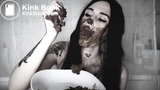 Sexy Betty eats shit