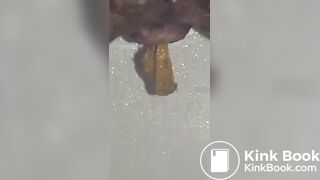Pooping girl - video 27