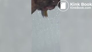 Pooping girl - video 27