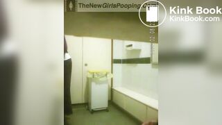 toilet voyeur - video 22