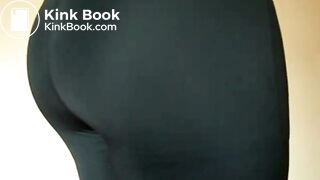 Girl poops her black lycra leggings