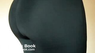 Girl poops her black lycra leggings