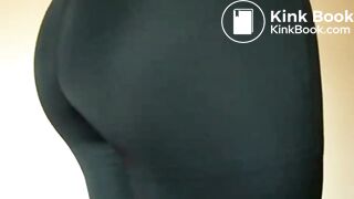 Girl poops her black lycra leggings