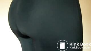 Girl poops her black lycra leggings