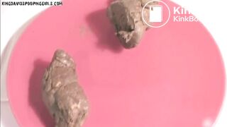 Cute ass white girl scat