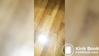 A winking ebony ass crack (Anal)