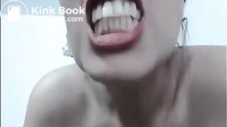 Webcam scat girl anal beads