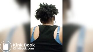 Healthy blk fem spread and shits