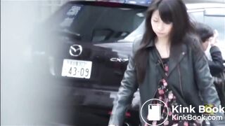 beautiful lady shits