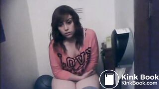 Cute girl pooping voyeur
