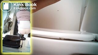 Hot blonde voyeur diarrhea dumping