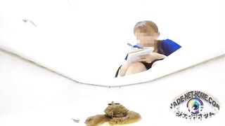 Many of japanese girl shitting in toilet 3