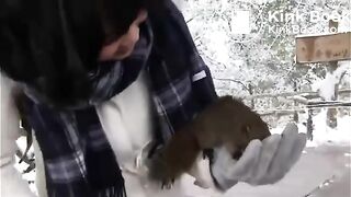 Scat girl - video 28