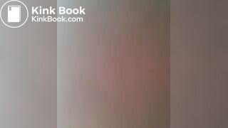 Sujando o pau de merda