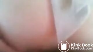 Sujando o pau de merda