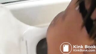 Sexy tanned chick toilet diarrhea farting