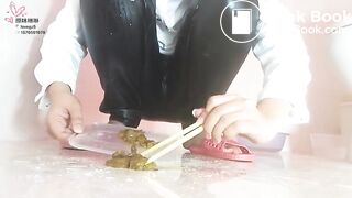 Cute girl Shitting made in china