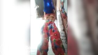 Sexy Indian Girl piss and shit