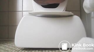 Sexy pooping - video 5