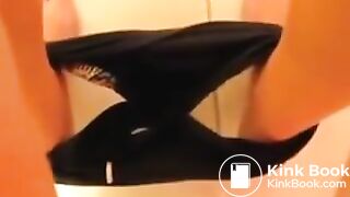 2 girls talking and pooping