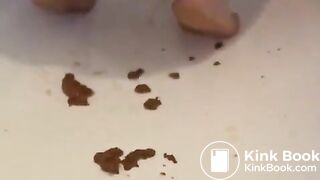 Cute Girl In Heels Shitting In The Bath