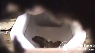 japanese school girls toilet