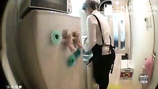 A poor video of a Japanese housekeeper