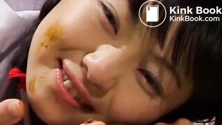 Japanese Scat Shitting and puking at the same time