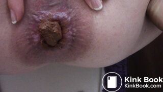 Teen poop - video 2